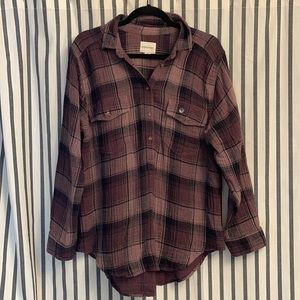 American Eagle plaid pullover shirt